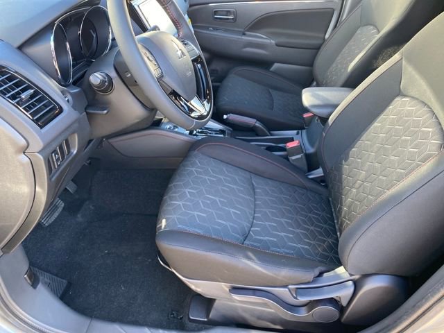 New 2026 Mitsubishi Outlander Sport LE image 10