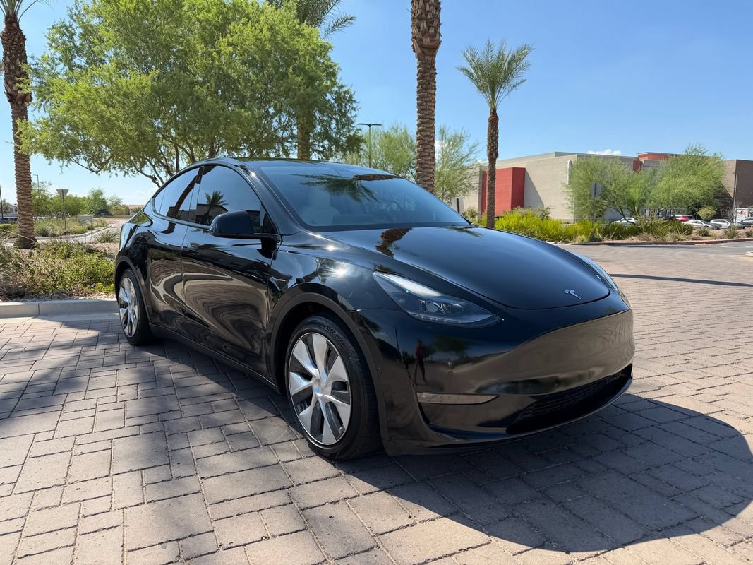 Used 2021 Tesla Model Y Performance AWD/4WD image 1