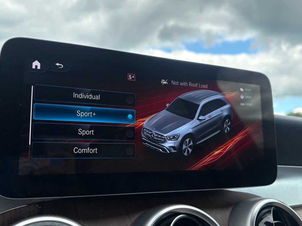 Used 2021 Mercedes-Benz GLC 300 4MATIC image 45