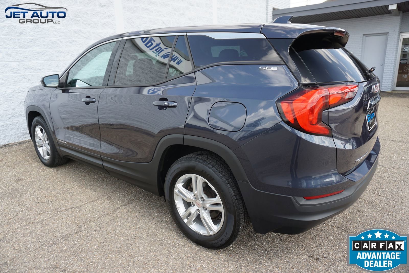 Used 2019 GMC Terrain SLE w/ LPO, Floor Liner Package image 8