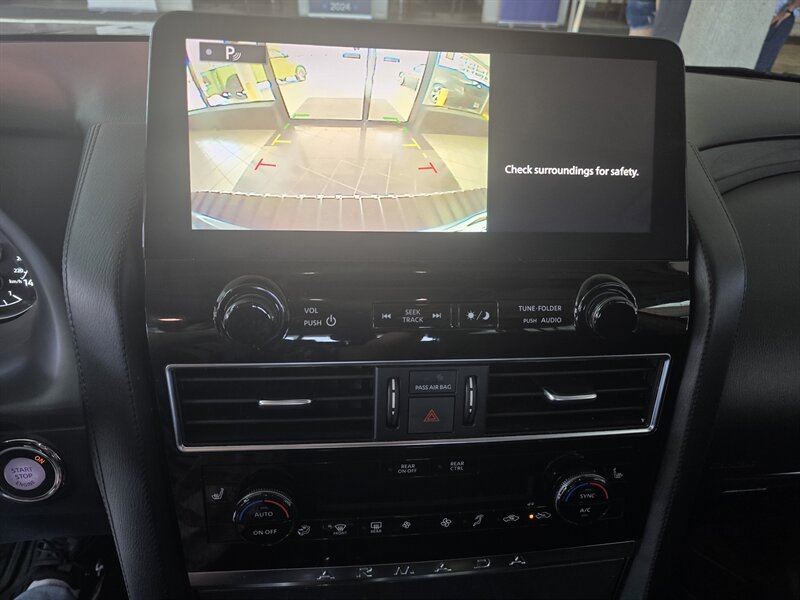 Used 2022 Nissan Armada SV RWD image 29