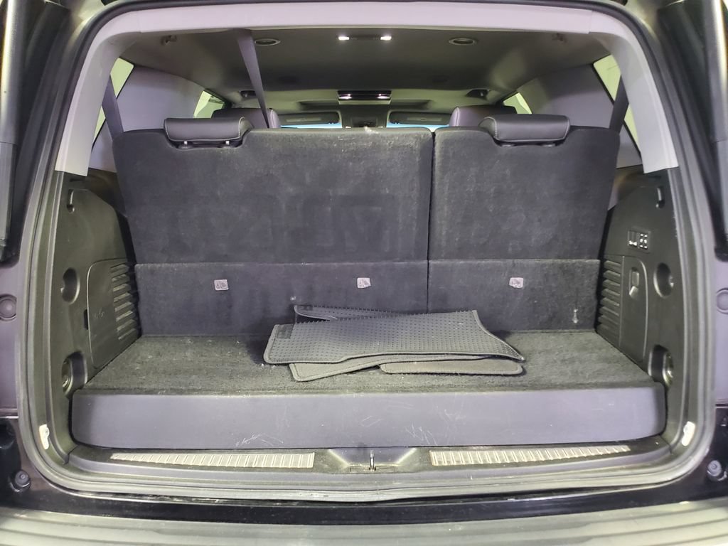 Used 2018 Chevrolet Tahoe Premier AWD/4WD image 28