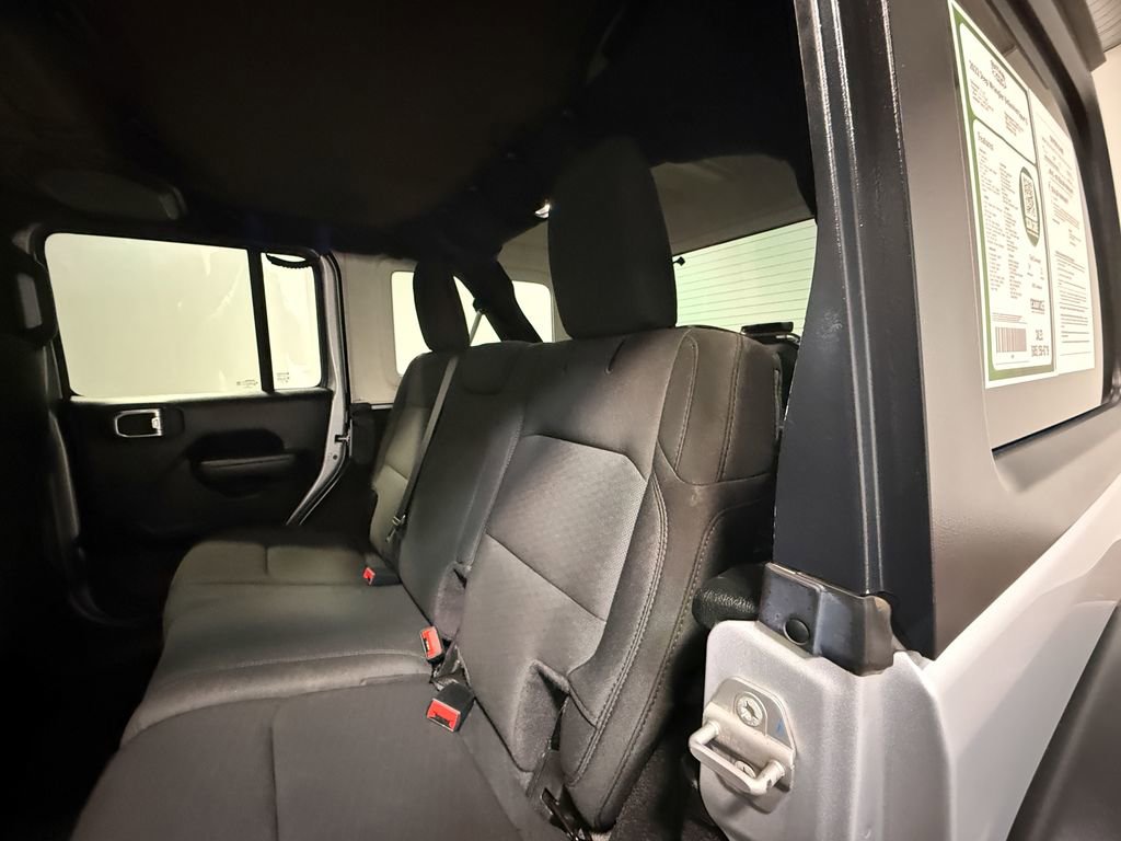 Used 2022 Jeep Wrangler Unlimited Sport image 47
