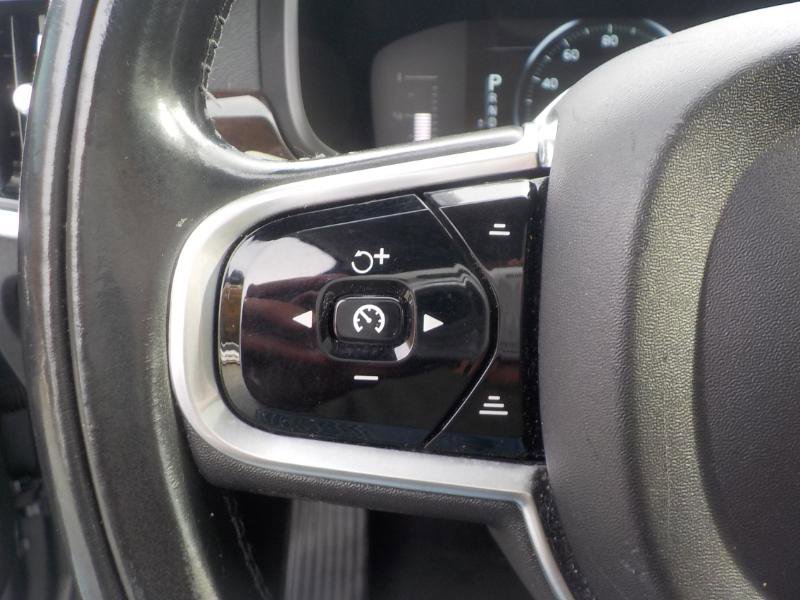 Used 2018 Volvo S90 T5 Momentum image 13