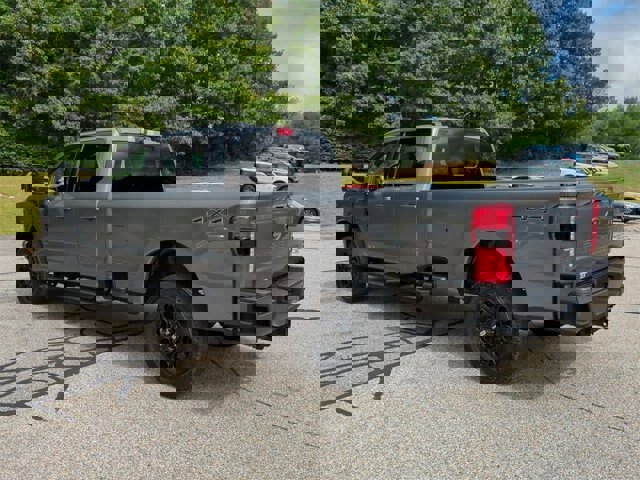 Certified 2024 Ford F250 XLT w/ Black Appearance Package image 5