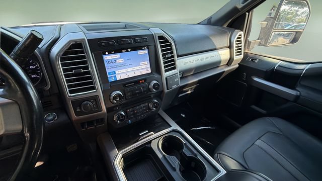 Used 2018 Ford F350 Platinum w/ Platinum Ultimate Package AWD/4WD image 26