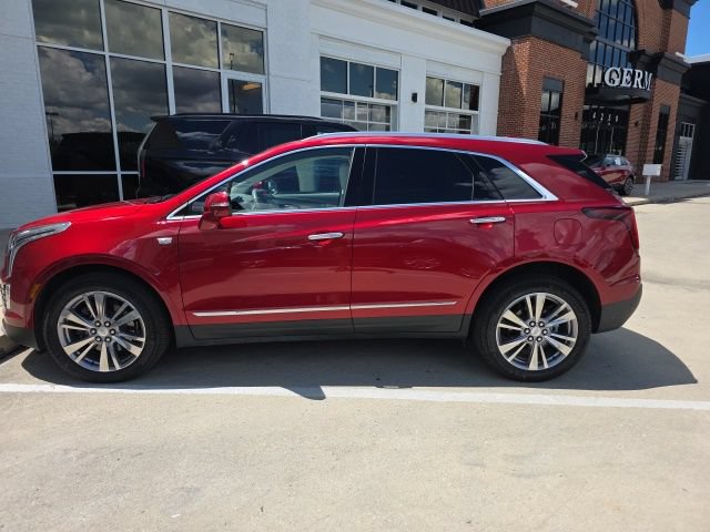 Certified 2024 Cadillac XT5 Premium Luxury AWD/4WD image 7