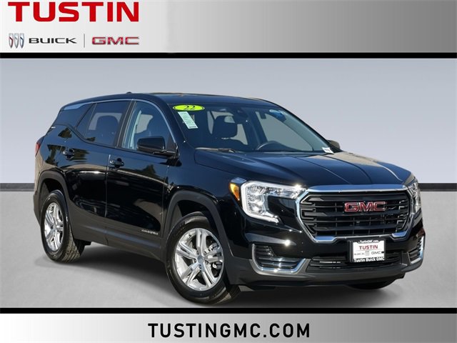 Used 2022 GMC Terrain SLE image 1