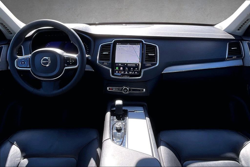 Certified 2023 Volvo XC90 B5 Core w/ Protection Package Premier image 7