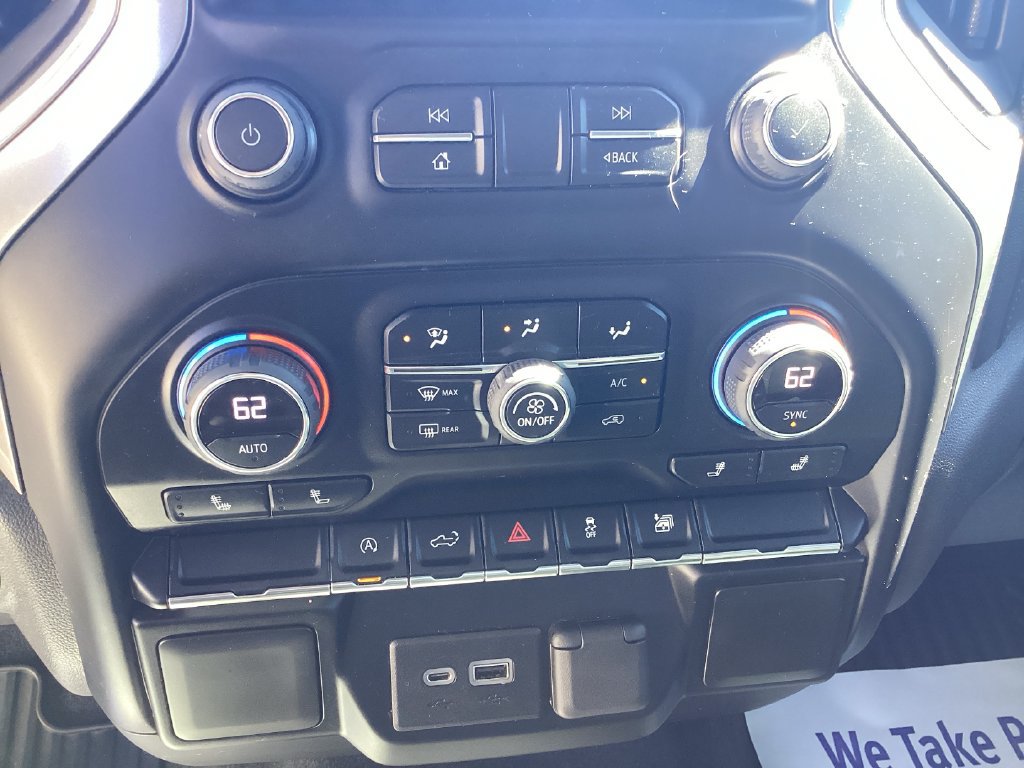 Used 2021 Chevrolet Silverado 1500 LT AWD/4WD image 37