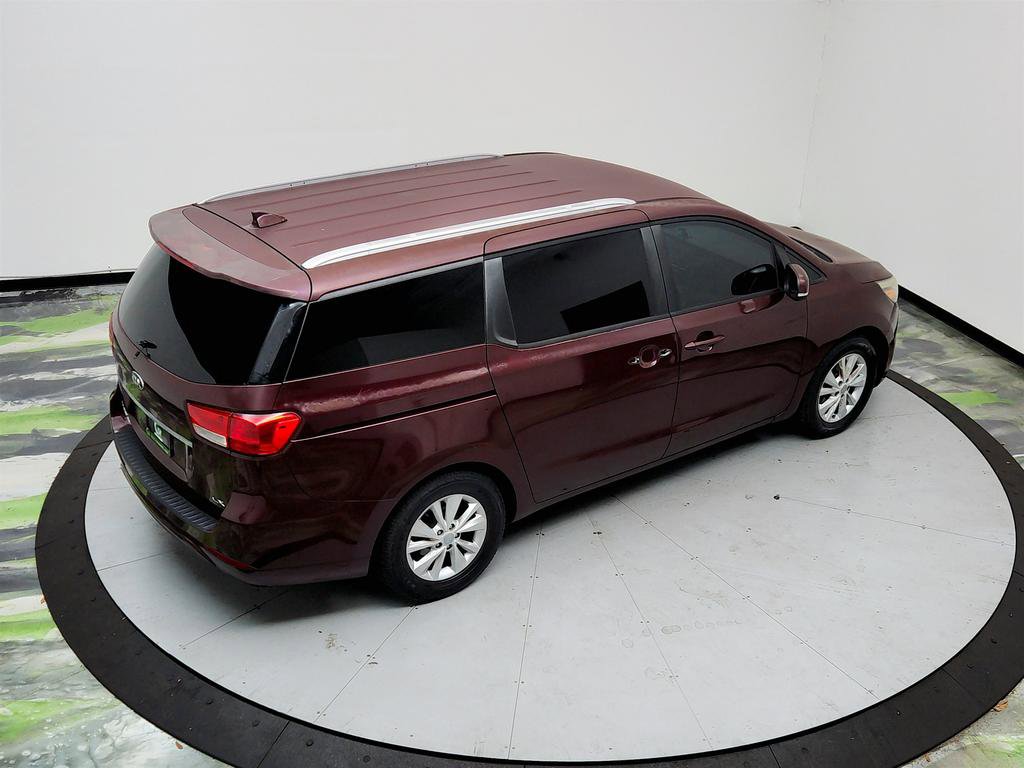 Used 2015 Kia Sedona LX w/ LX Convenience Package FWD image 32
