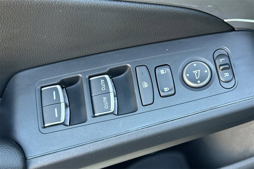 Certified 2024 Acura Integra image 16