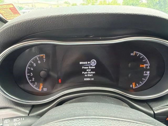 Used 2021 Jeep Grand Cherokee Limited w/ Premium Lighting Group AWD/4WD image 13