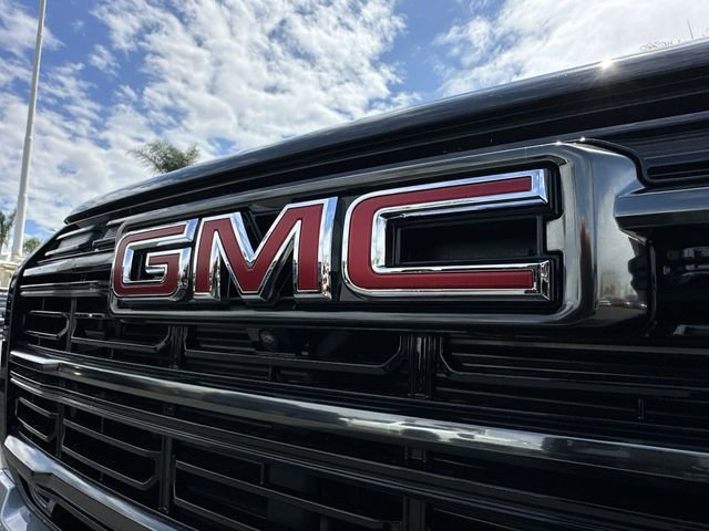 New 2026 GMC Terrain AT4 w/ Technology Package II image 32