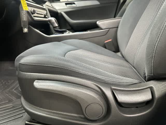 Used 2018 Hyundai Sonata SE FWD image 26