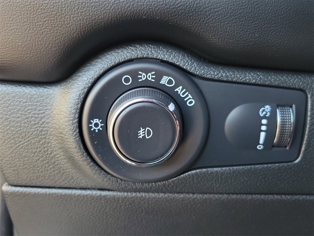 Used 2022 Dodge Durango R/T image 16