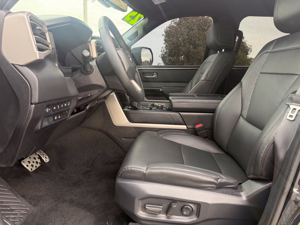 Used 2025 Toyota Tundra Limited w/ TRD Off-Road Package AWD/4WD image 13