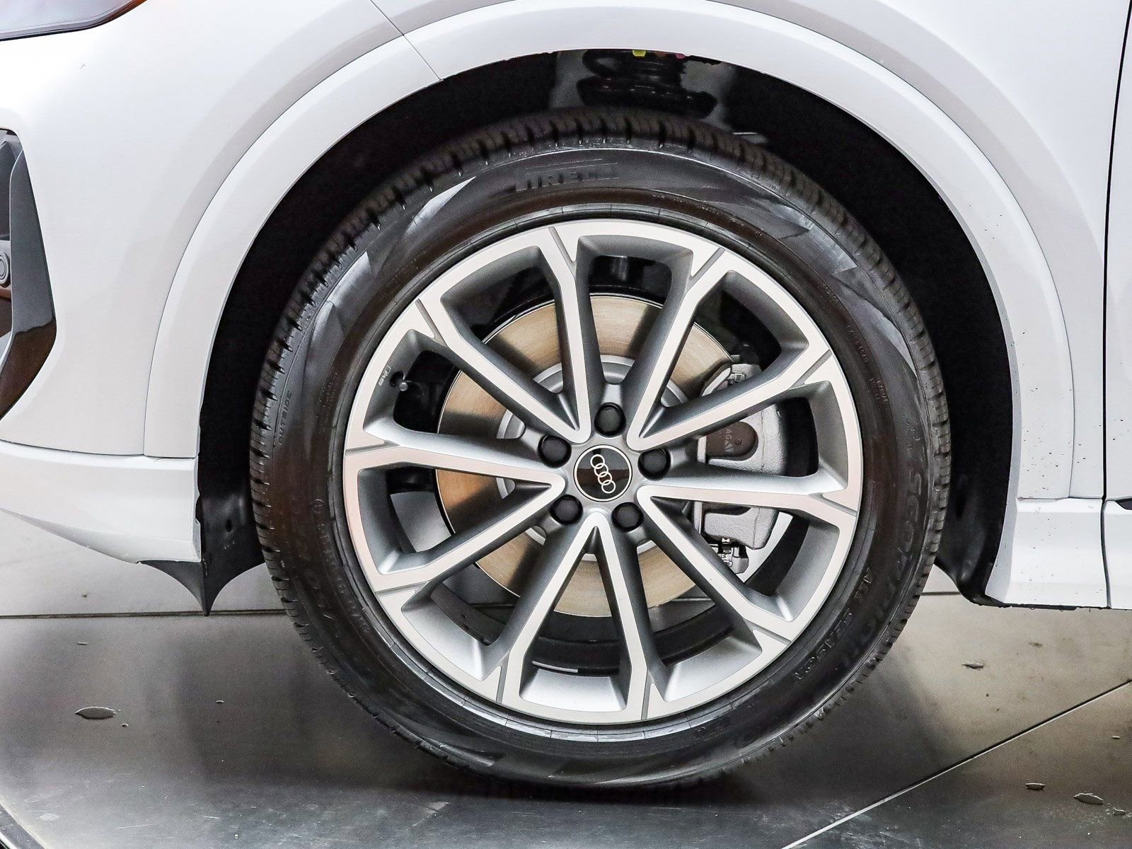 New 2026 Audi Q4 e-tron Premium image 14