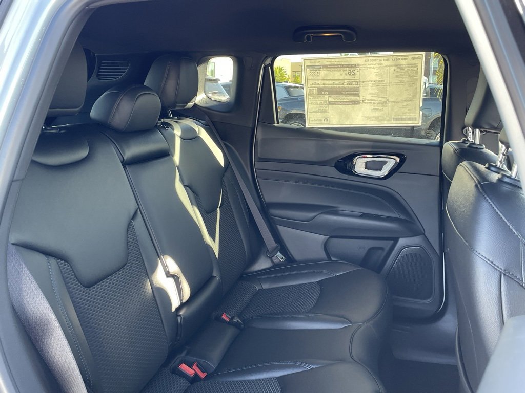 New 2026 Jeep Compass Latitude image 20