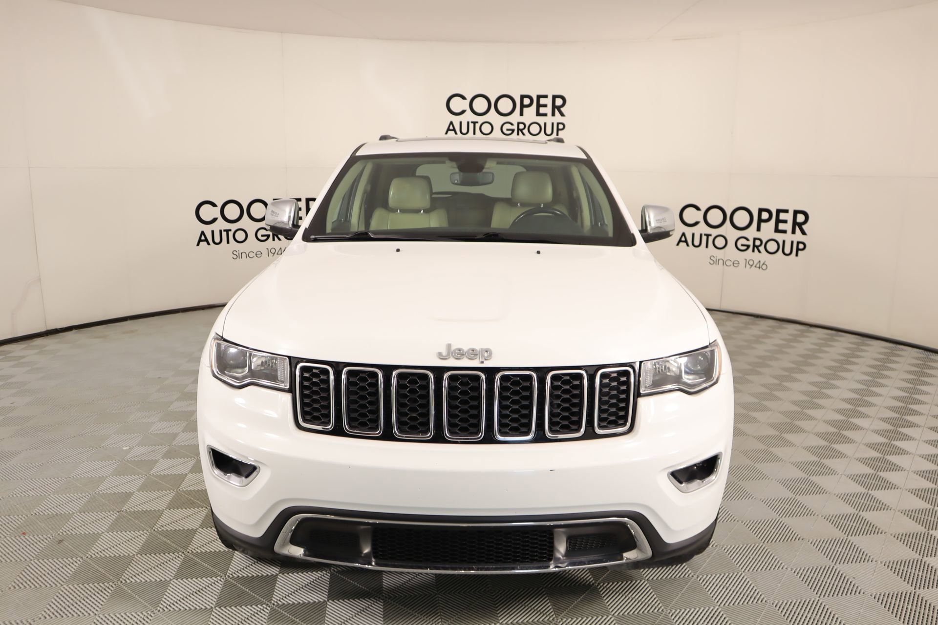 Used 2022 Jeep Grand Cherokee Limited RWD image 10