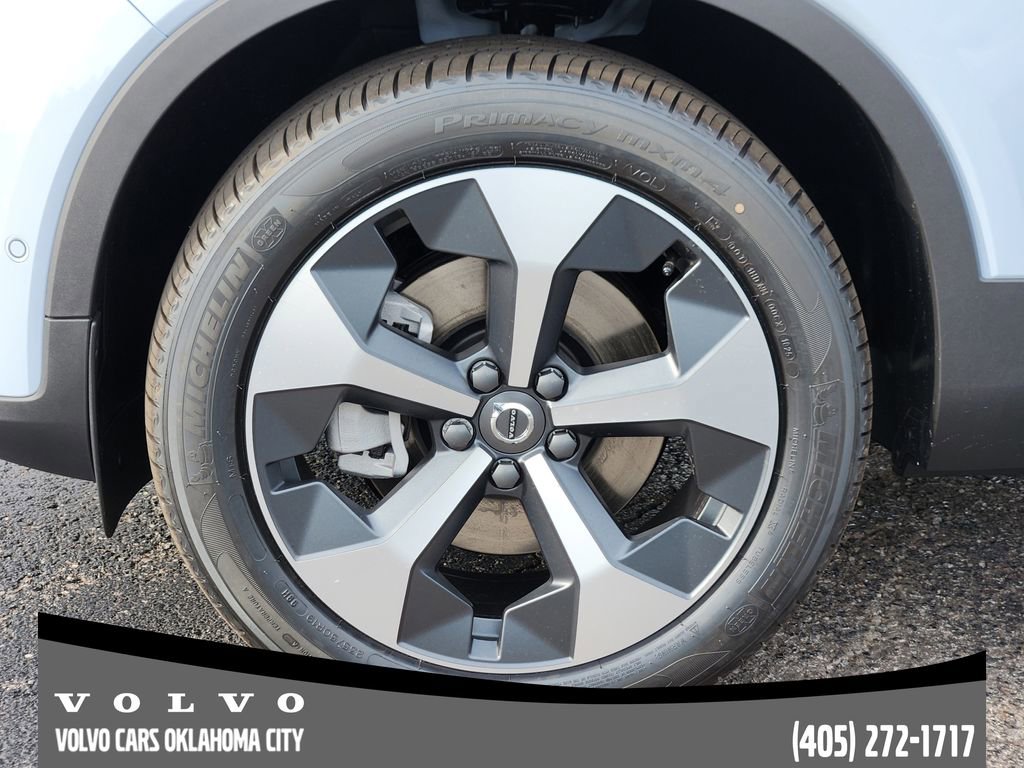 New 2026 Volvo XC40 B5 Plus w/ Protection Package Premier image 11