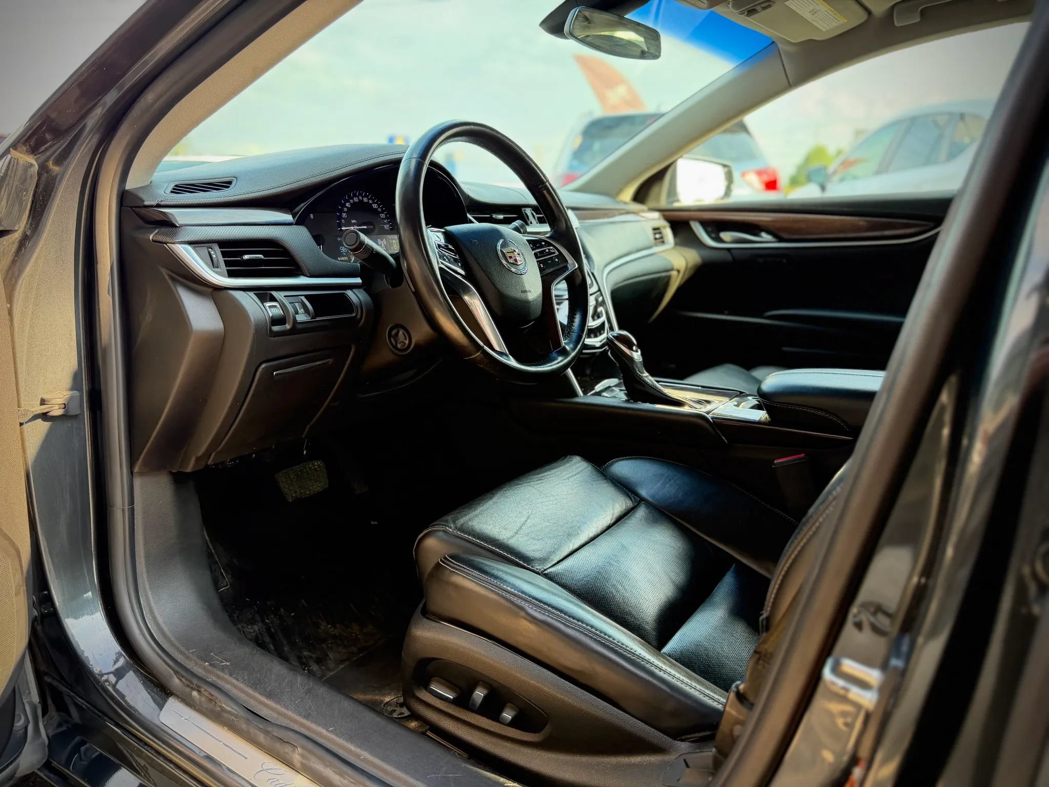 Used 2015 Cadillac XTS Luxury AWD/4WD image 7