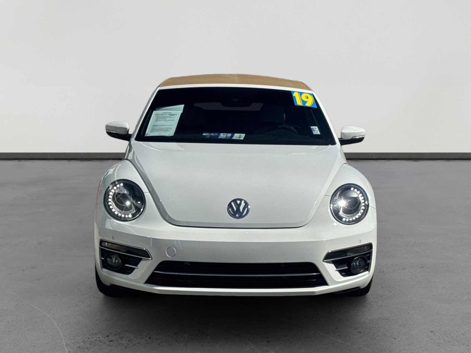 Used 2019 Volkswagen Beetle 2.0T Final Edition SEL image 2