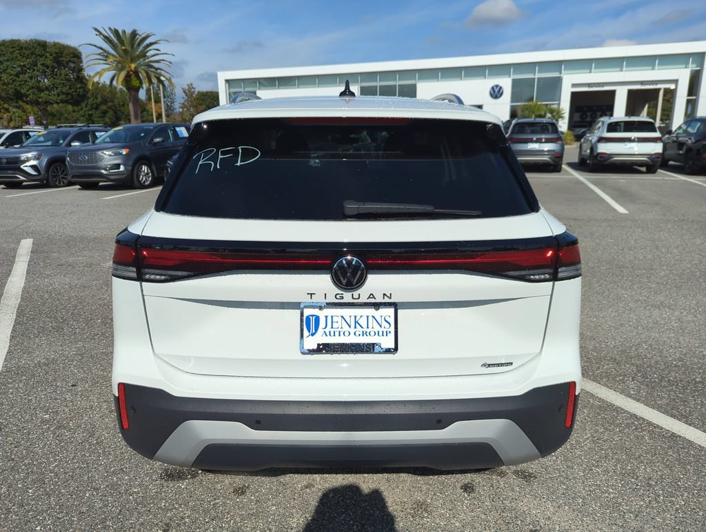 New 2026 Volkswagen Tiguan S AWD/4WD image 9