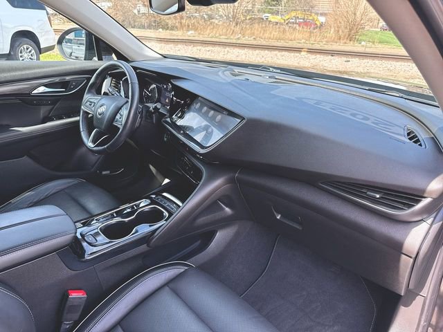 Used 2021 Buick Envision Essence w/ Technology Package I image 30