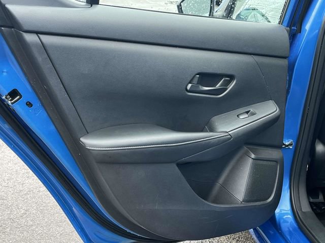 Used 2024 Nissan Sentra SV FWD image 16