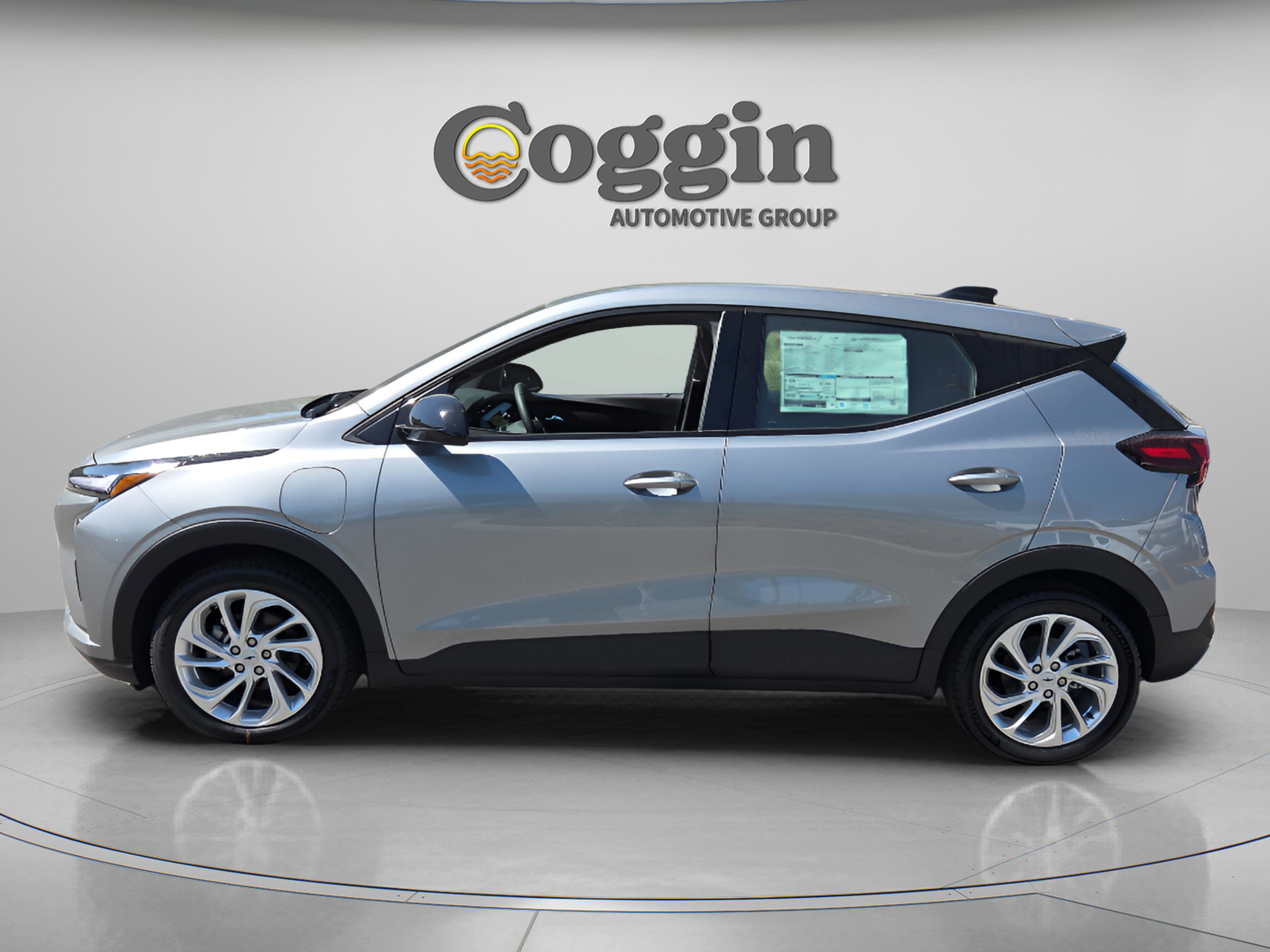 New 2027 Chevrolet Bolt LT w/ Comfort Package image 2