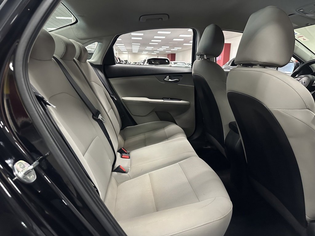 Used 2021 Kia Forte LXS image 27
