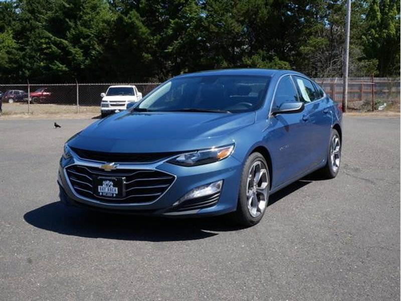 Used 2024 Chevrolet Malibu LT