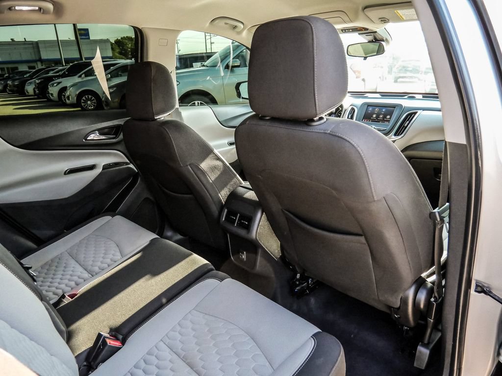 Used 2021 Chevrolet Equinox LT AWD/4WD image 19