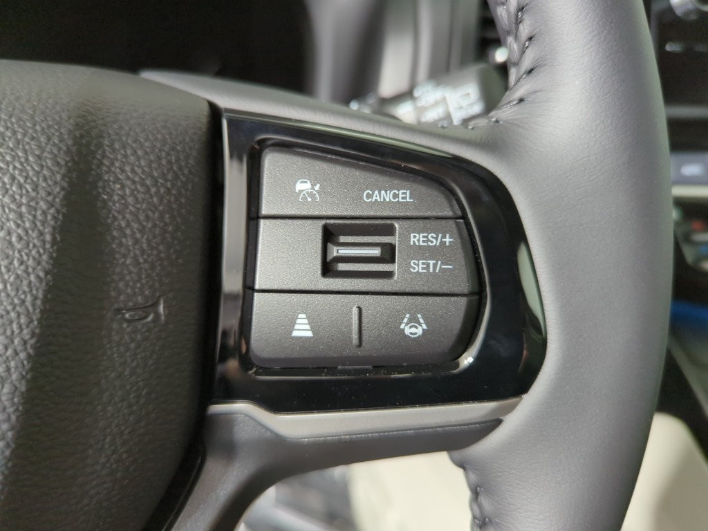 New 2026 Honda Odyssey Touring image 18