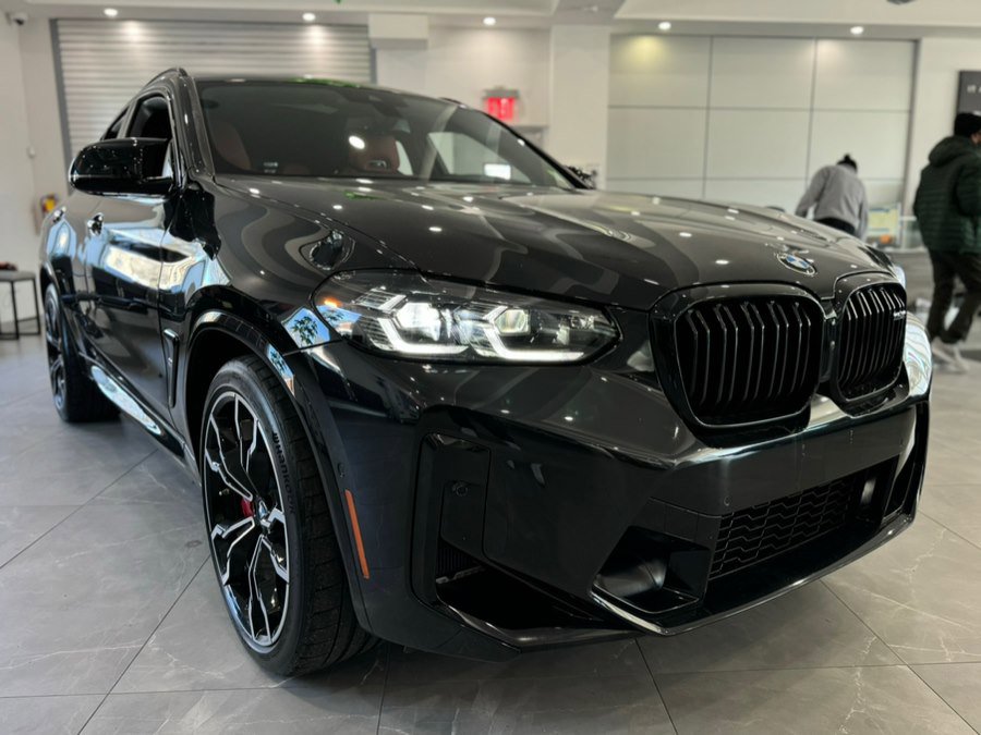 Used 2025 BMW X4 M w/ Competition Package image 11