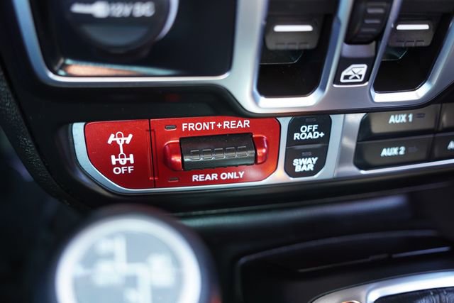 Certified 2025 Jeep Wrangler Unlimited Rubicon 4xe w/ Safety Group image 27