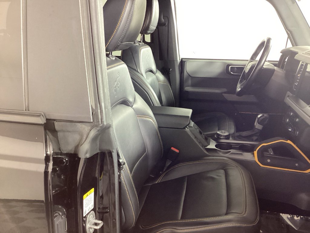 Used 2022 Ford Bronco Badlands w/ Sasquatch Package image 8