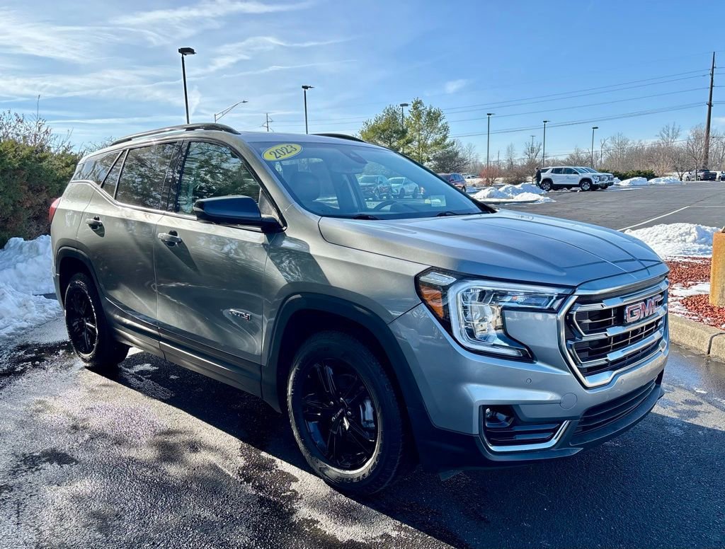 Used 2023 GMC Terrain AT4 w/ Tech Package image 7