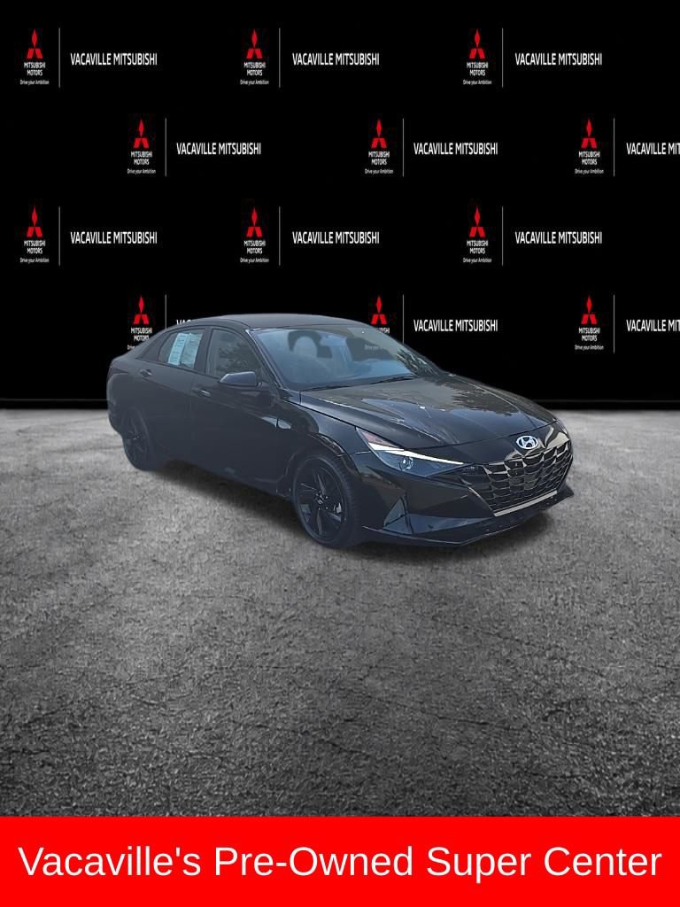 Used 2023 Hyundai Elantra Blue FWD image 1