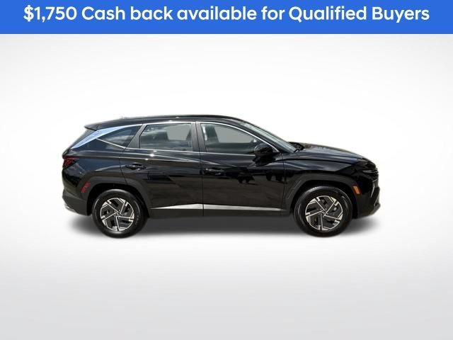 New 2026 Hyundai Tucson Blue SE FWD image 2