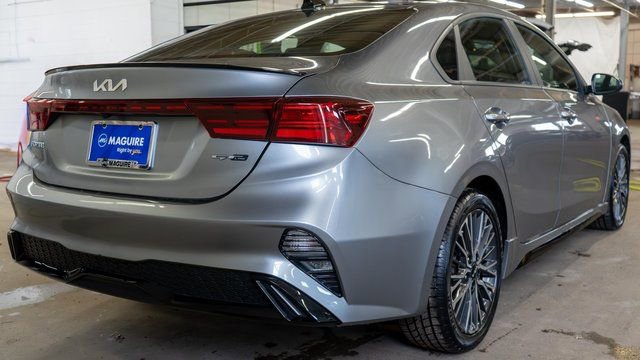 Used 2023 Kia Forte GT-Line image 6