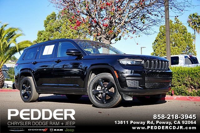 Certified 2023 Jeep Grand Cherokee L Laredo image 1