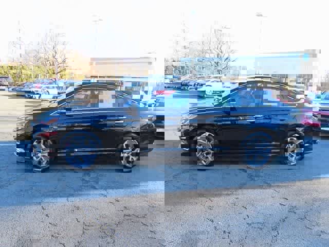 Used 2019 Hyundai Sonata Plug-In Hybrid image 3