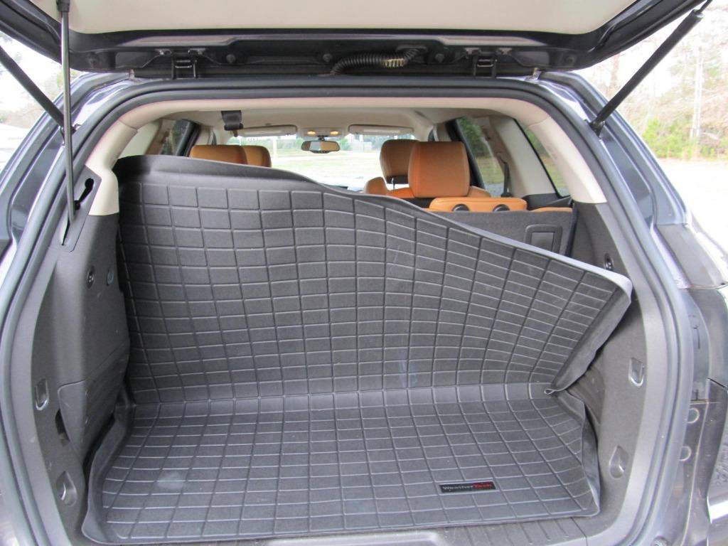 Used 2013 Chevrolet Traverse LT image 31