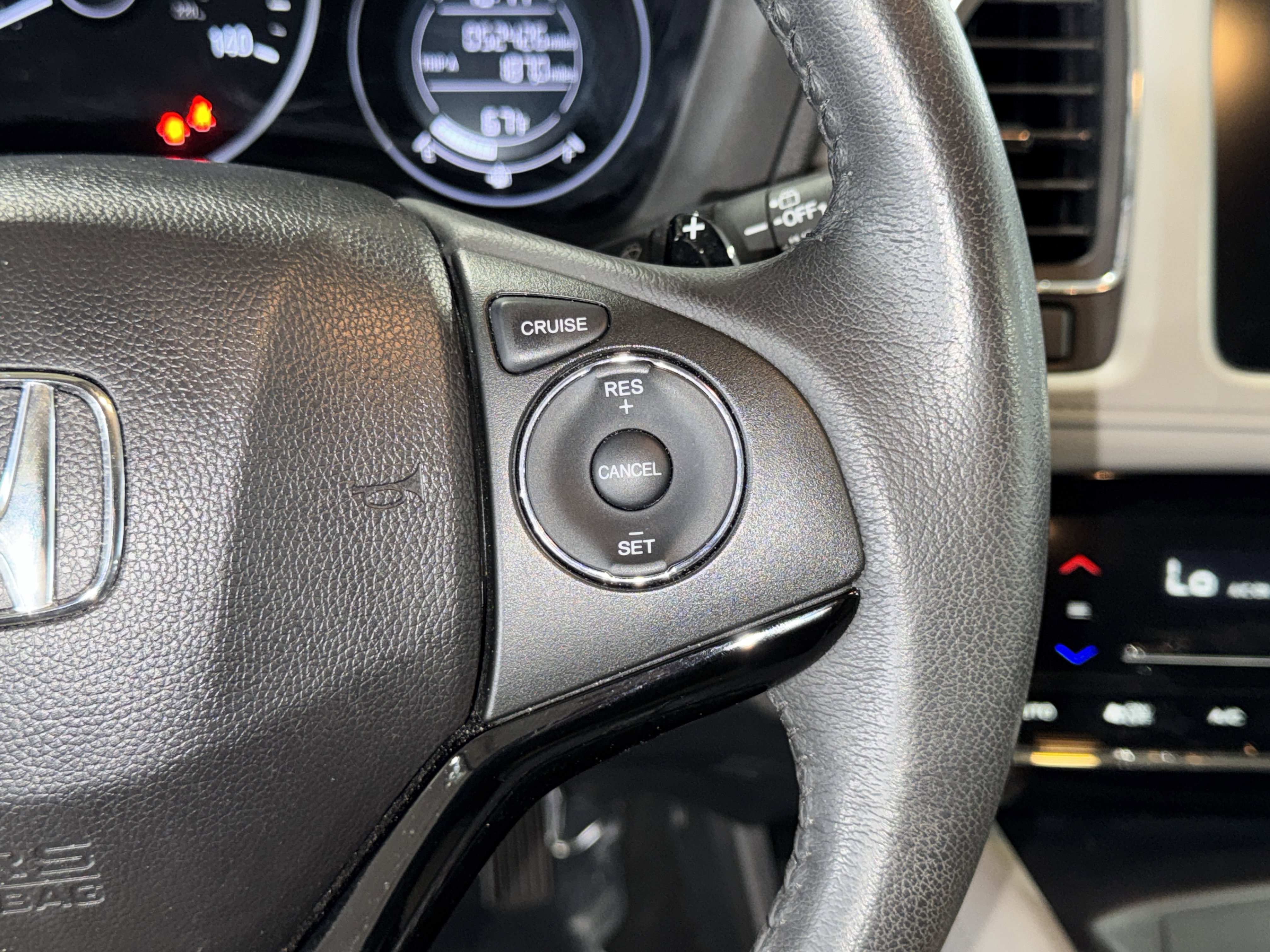 Used 2017 Honda HR-V EX-L image 22