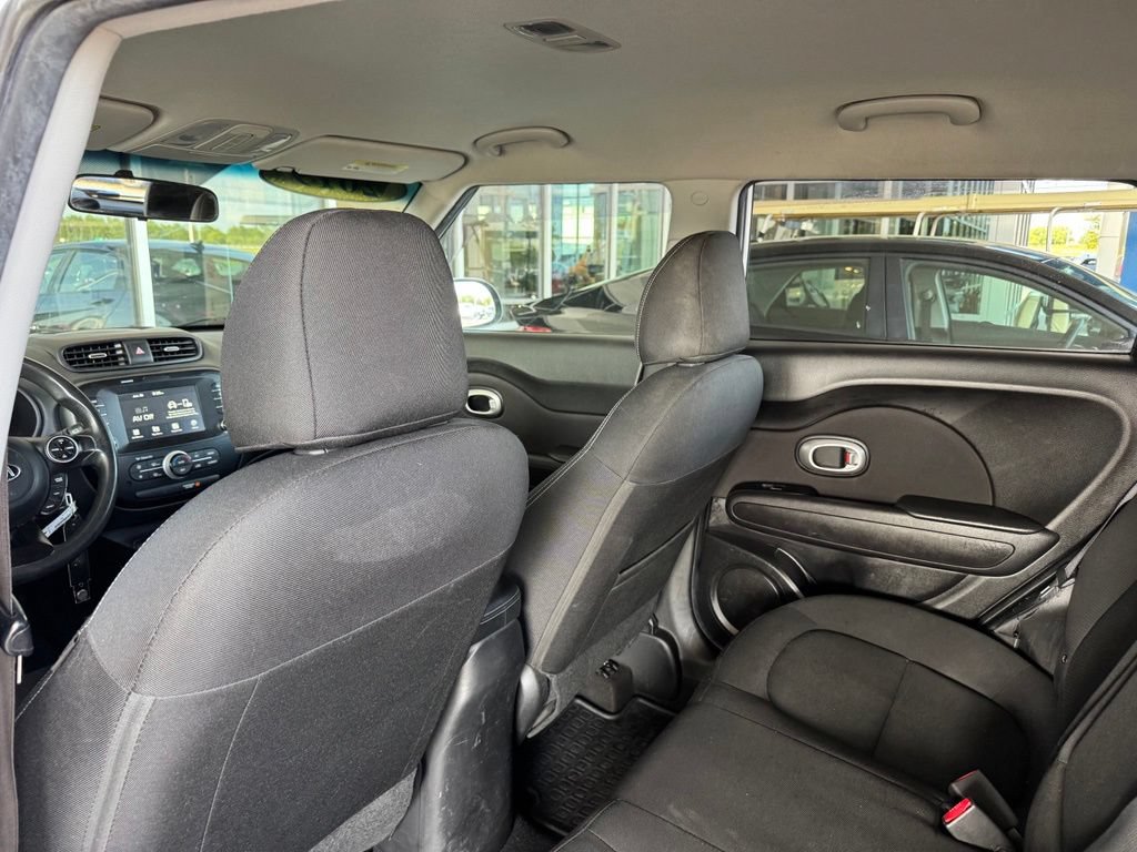 Used 2019 Kia Soul + FWD image 20