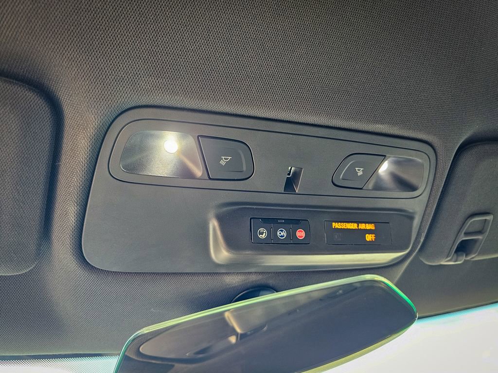 Certified 2021 Chevrolet Camaro LT w/ RS Package image 33