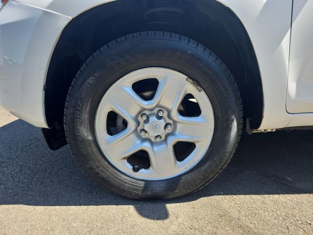 Used 2008 Toyota RAV4 4WD image 25