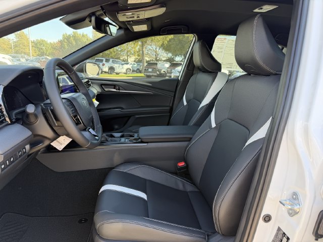 New 2026 Toyota Camry Hybrid w/ Convenience Package FWD image 22